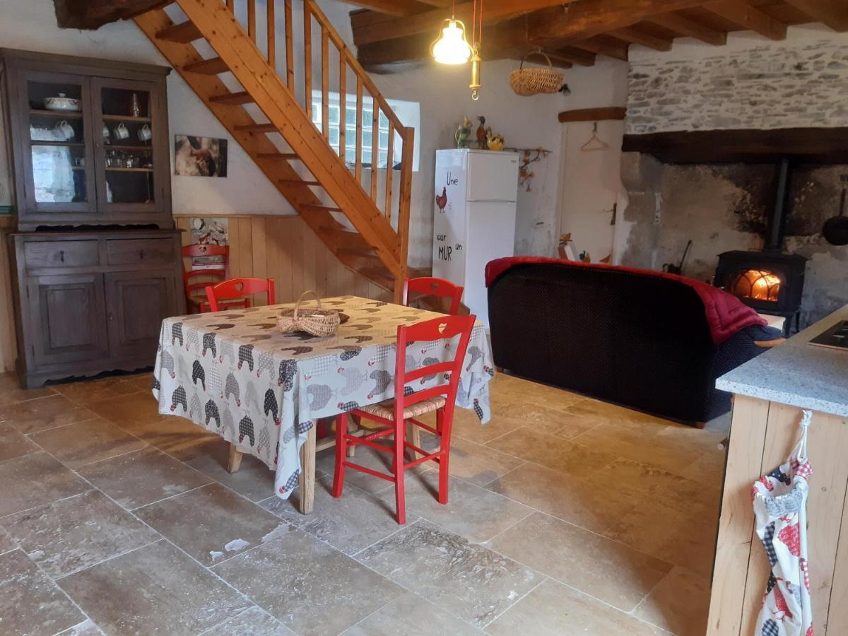 Les Ecuries De La Sabatarie Hotel Cambounes Bagian luar foto