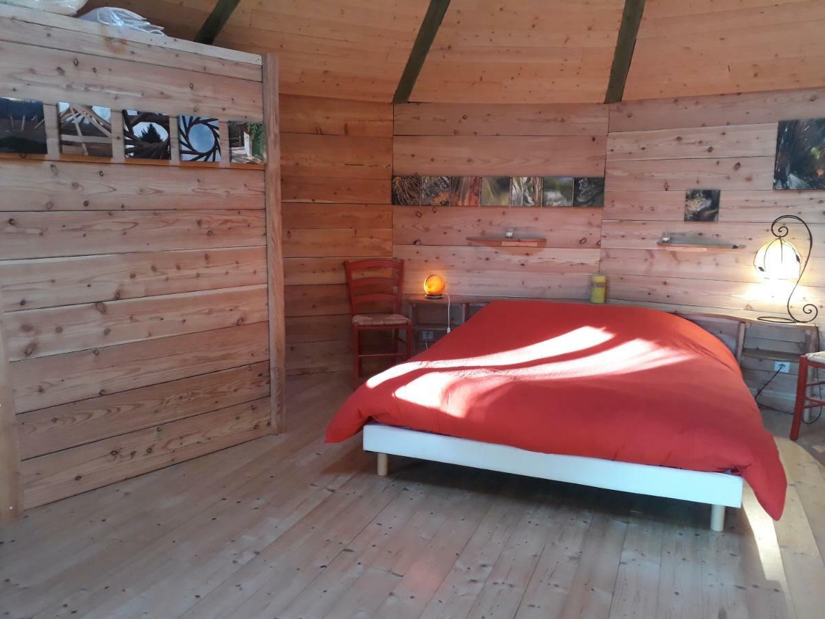 Les Ecuries De La Sabatarie Hotel Cambounes Bagian luar foto
